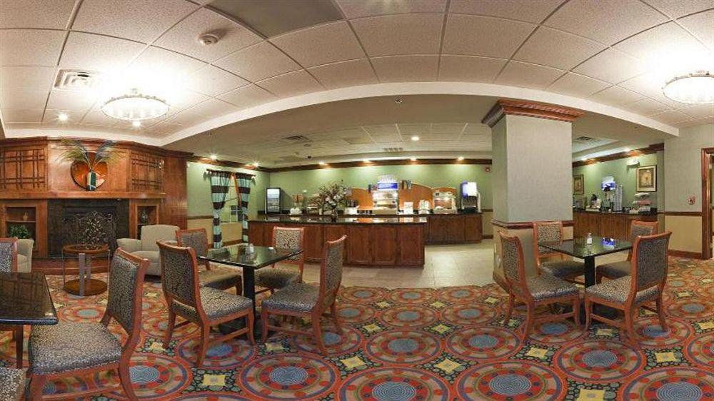 Holiday Inn Express Hotel And Suites Petersburg - Fort Lee By Ihg Dış mekan fotoğraf