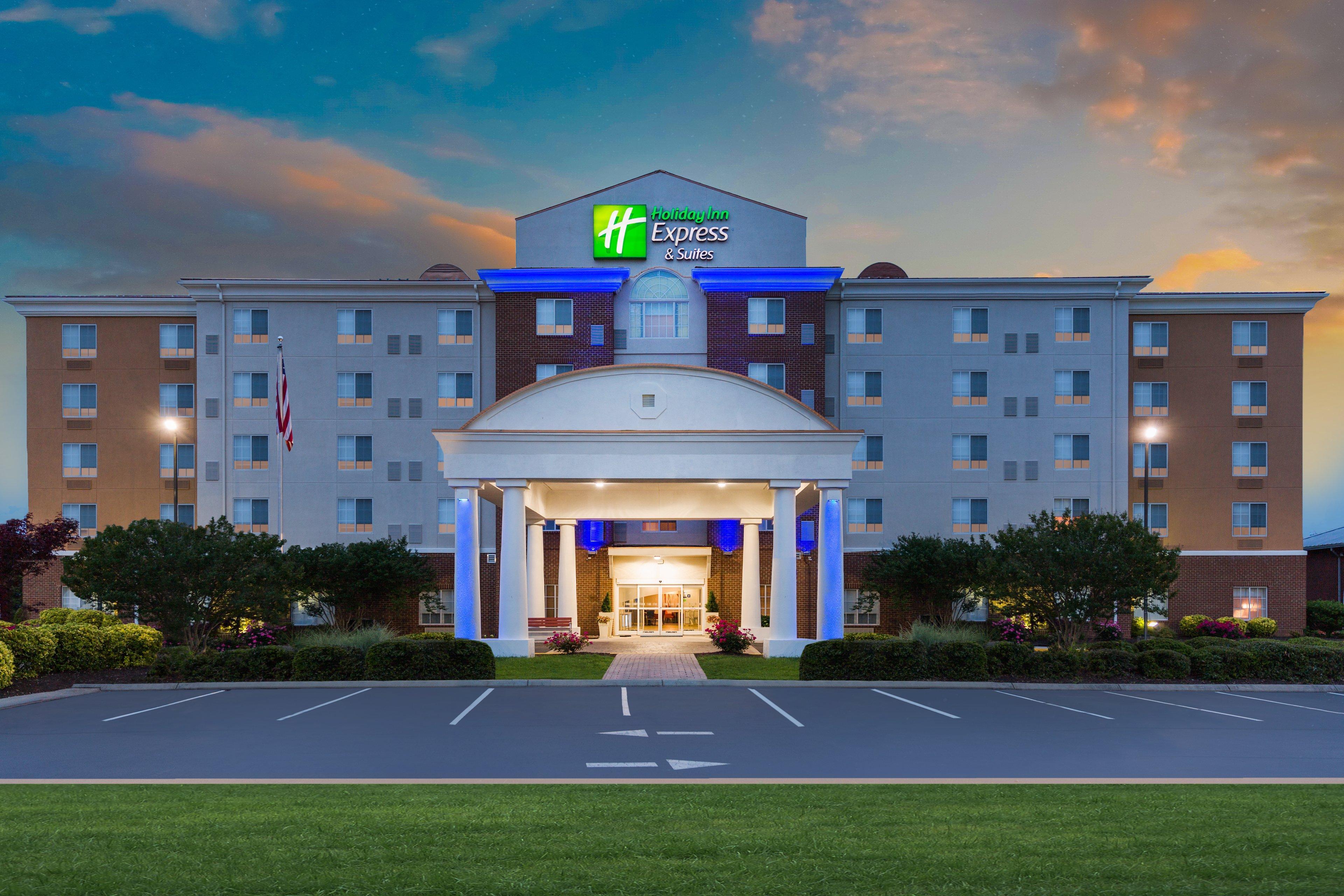 Holiday Inn Express Hotel And Suites Petersburg - Fort Lee By Ihg Dış mekan fotoğraf