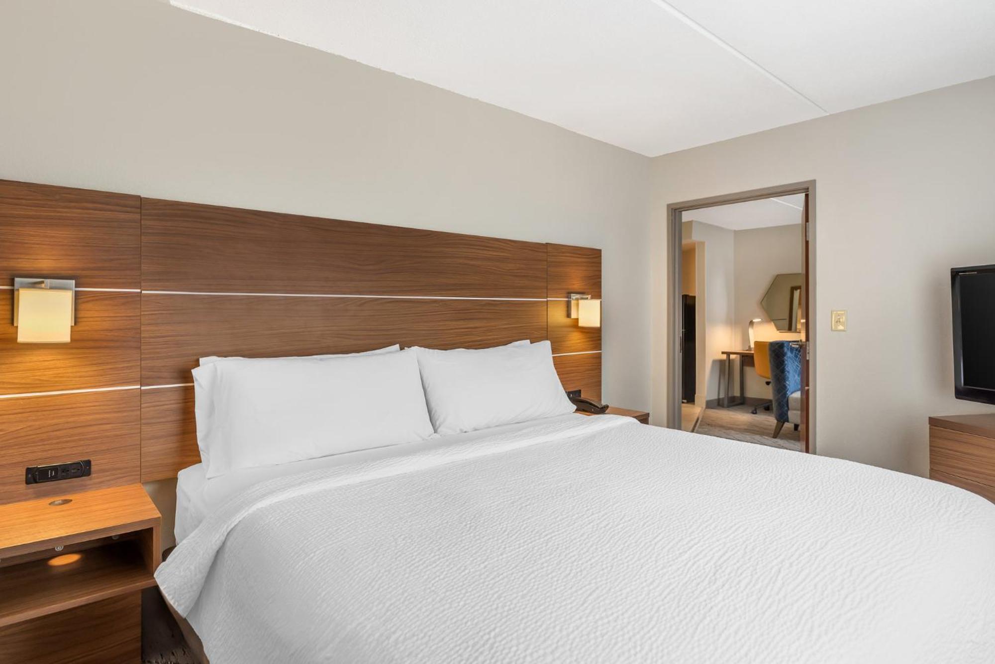 Holiday Inn Express Hotel And Suites Petersburg - Fort Lee By Ihg Dış mekan fotoğraf