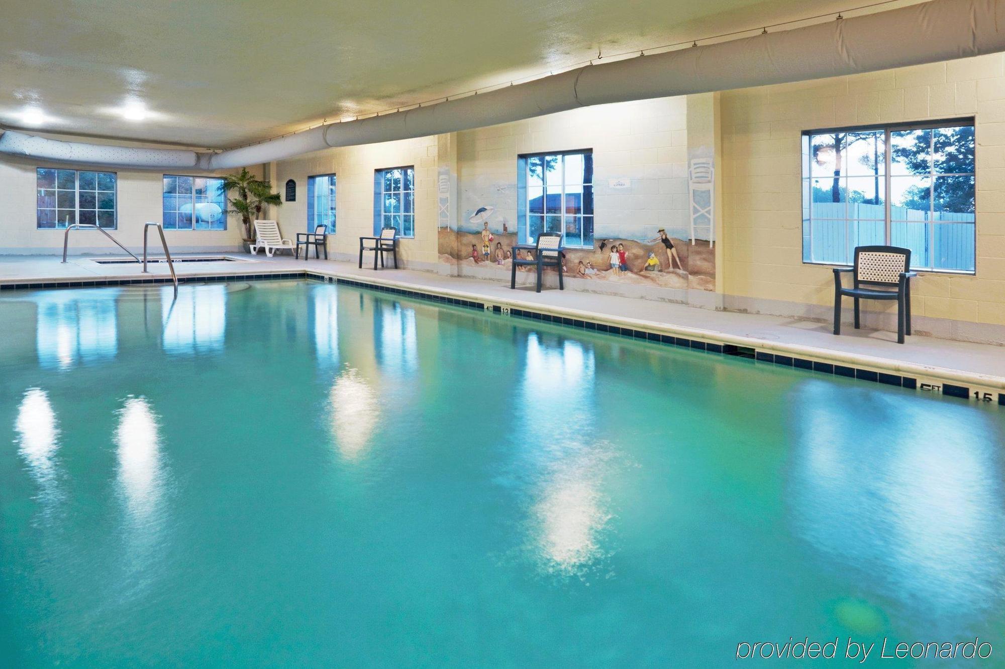 Holiday Inn Express Hotel And Suites Petersburg - Fort Lee By Ihg Konforlar fotoğraf