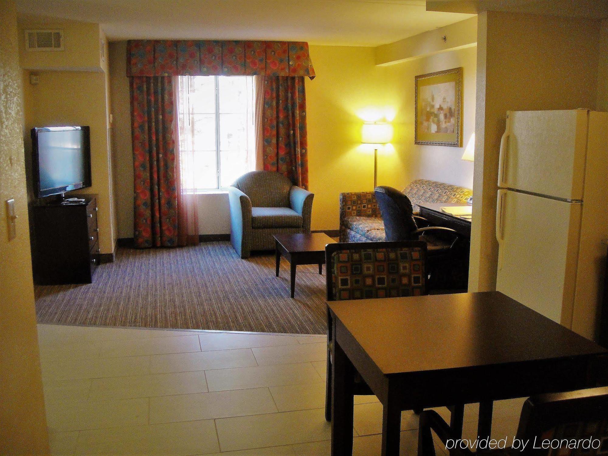 Holiday Inn Express Hotel And Suites Petersburg - Fort Lee By Ihg Dış mekan fotoğraf