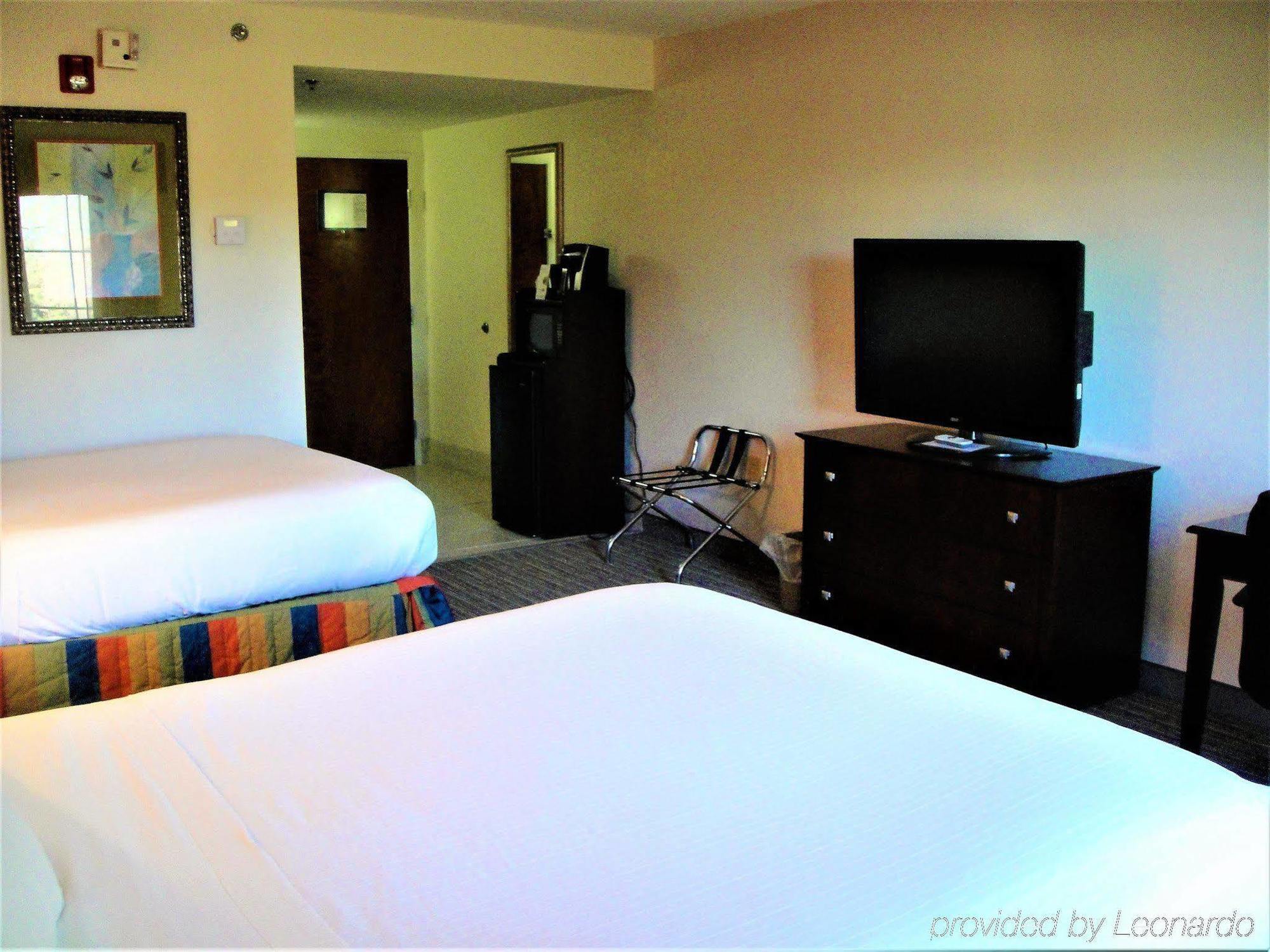 Holiday Inn Express Hotel And Suites Petersburg - Fort Lee By Ihg Dış mekan fotoğraf