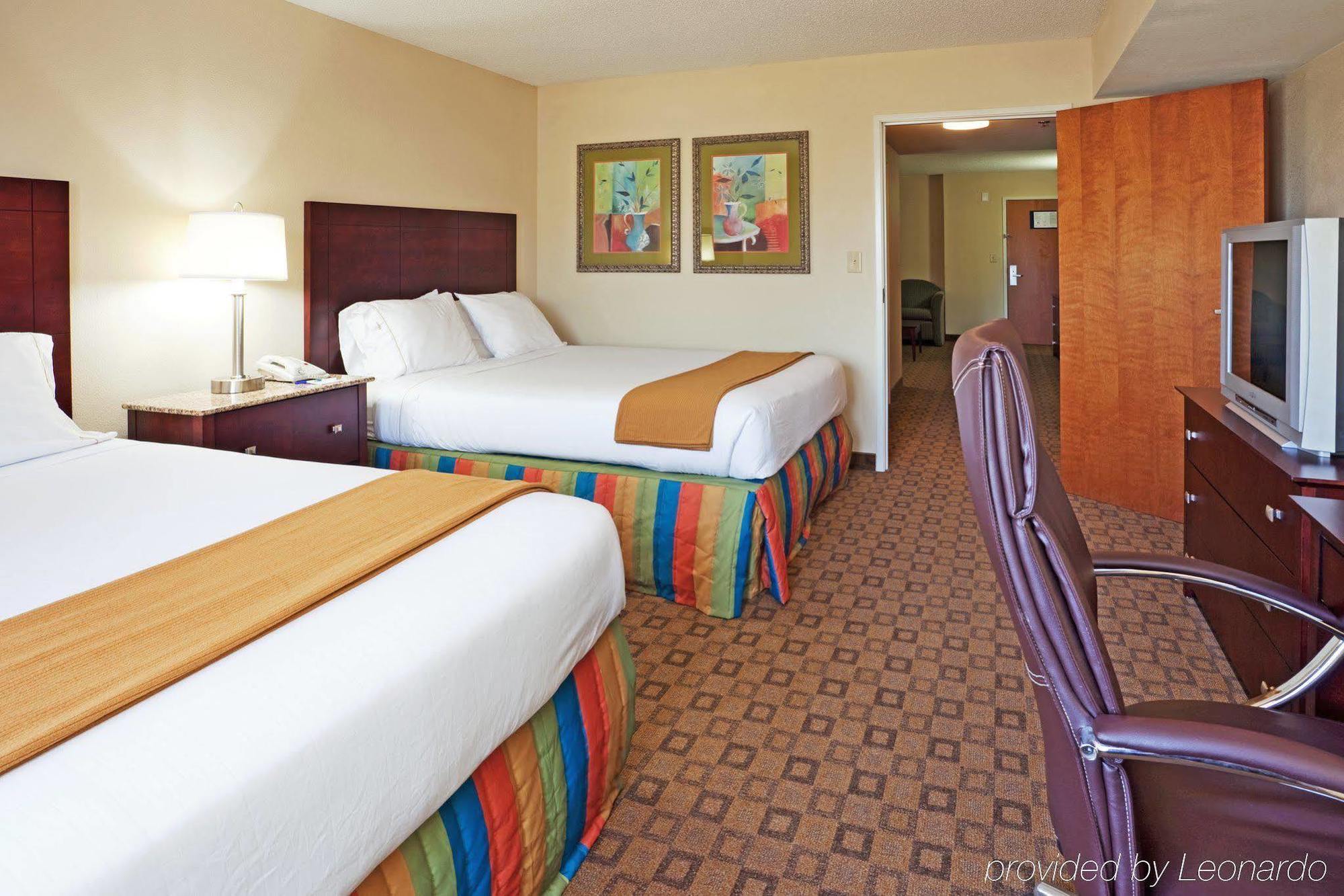 Holiday Inn Express Hotel And Suites Petersburg - Fort Lee By Ihg Dış mekan fotoğraf