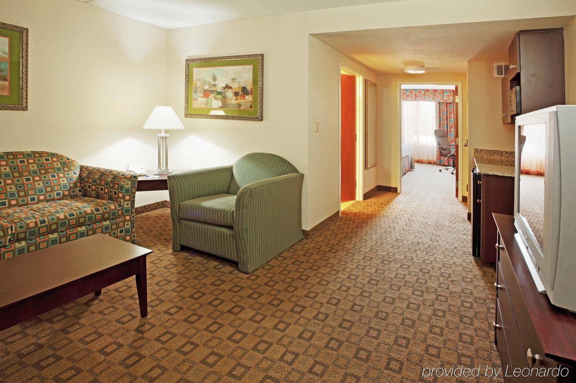 Holiday Inn Express Hotel And Suites Petersburg - Fort Lee By Ihg Dış mekan fotoğraf