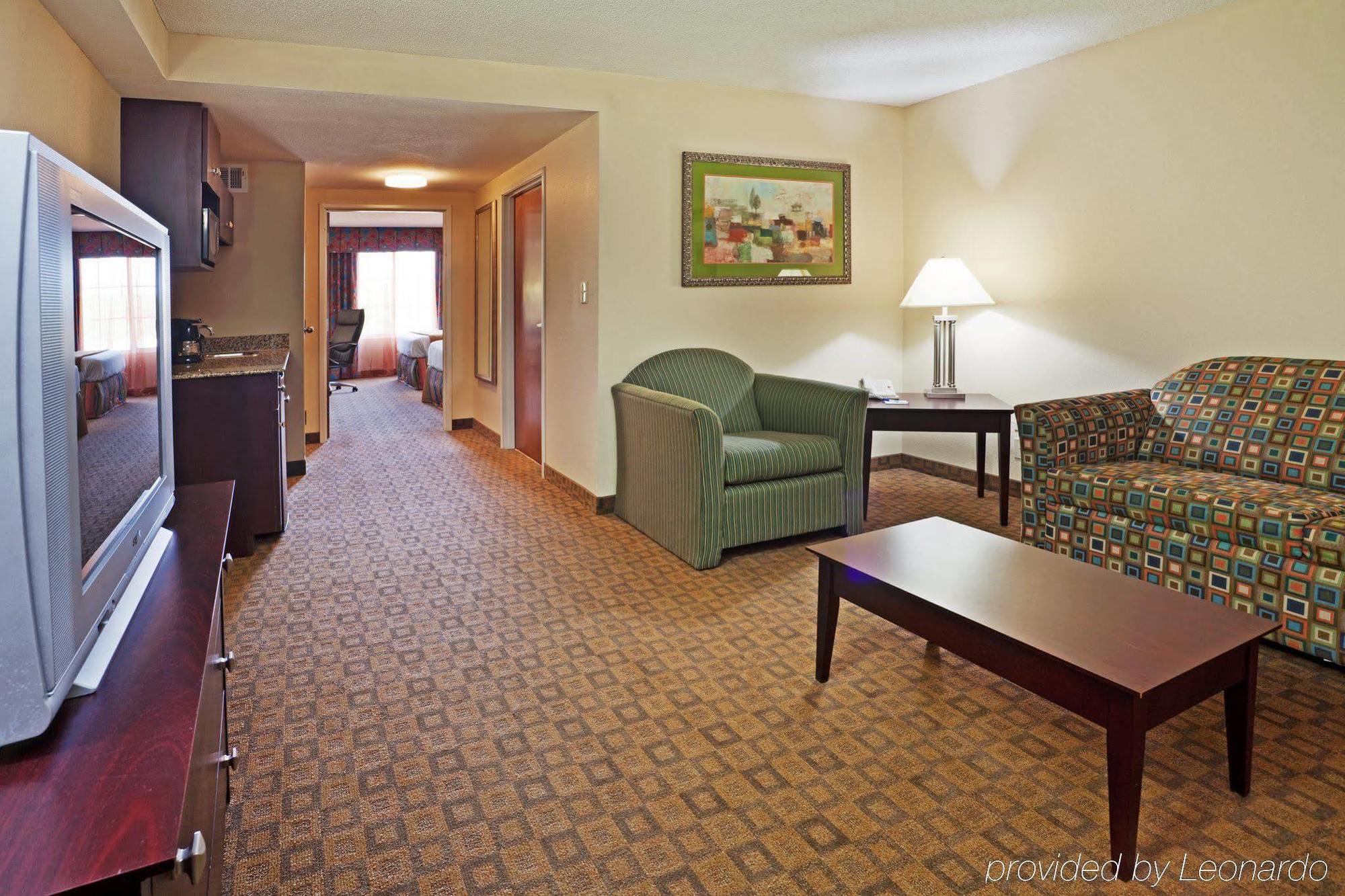 Holiday Inn Express Hotel And Suites Petersburg - Fort Lee, An Ihg Hotel Dış mekan fotoğraf